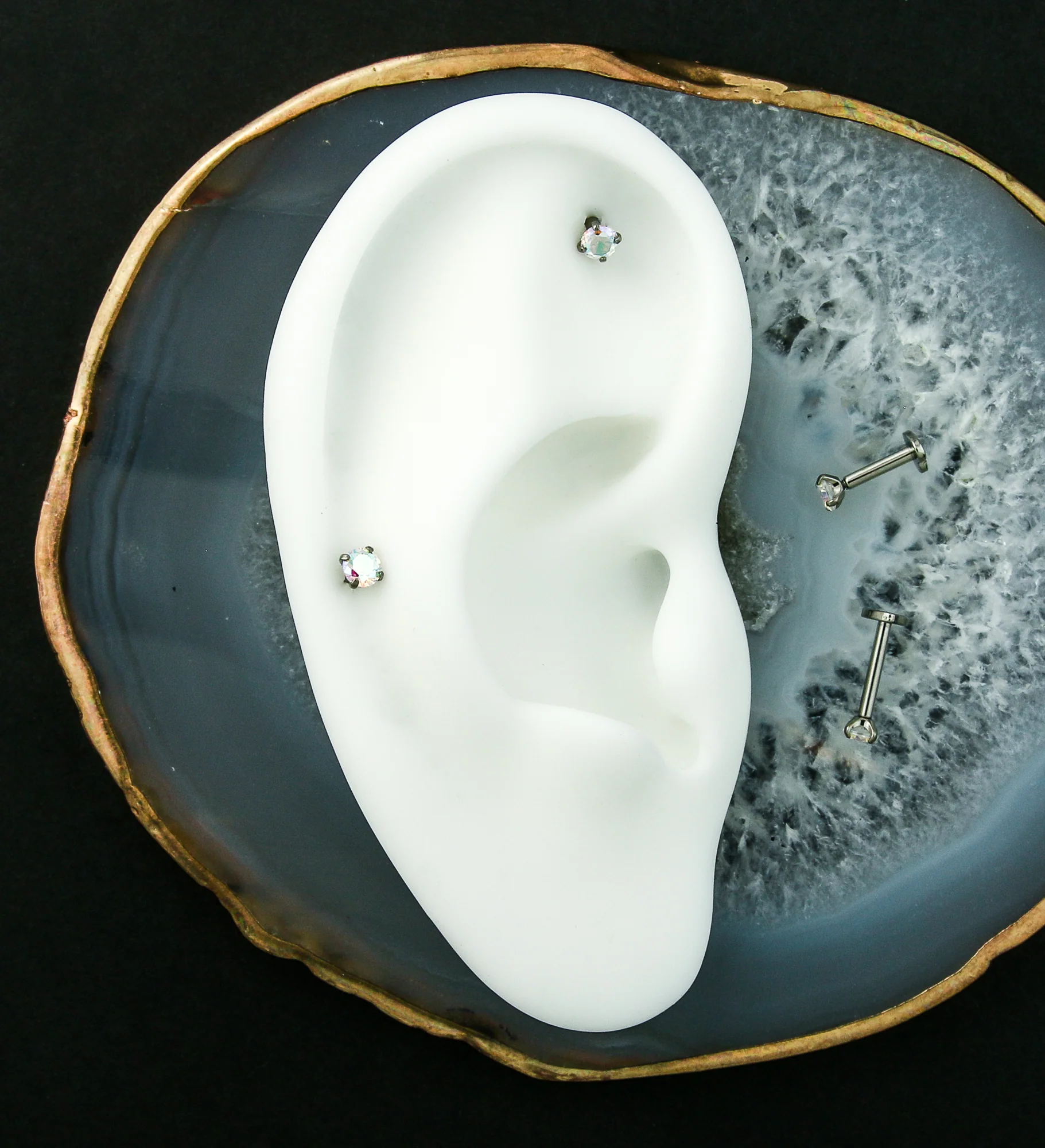 Prong Rainbow Aurora CZ Internally Threaded Titanium Heart Disk Labret - Mrs Treak