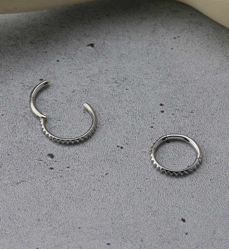 14kt White Gold Polyhedra Edge Hinged Segment Ring - Mrs Treak