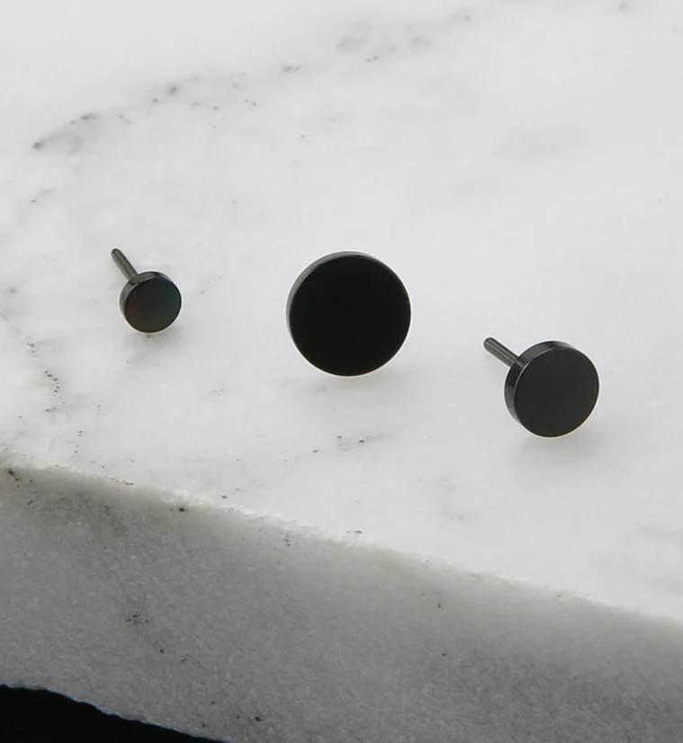 Black PVD Flat Titanium Threadless Top - Mrs Treak