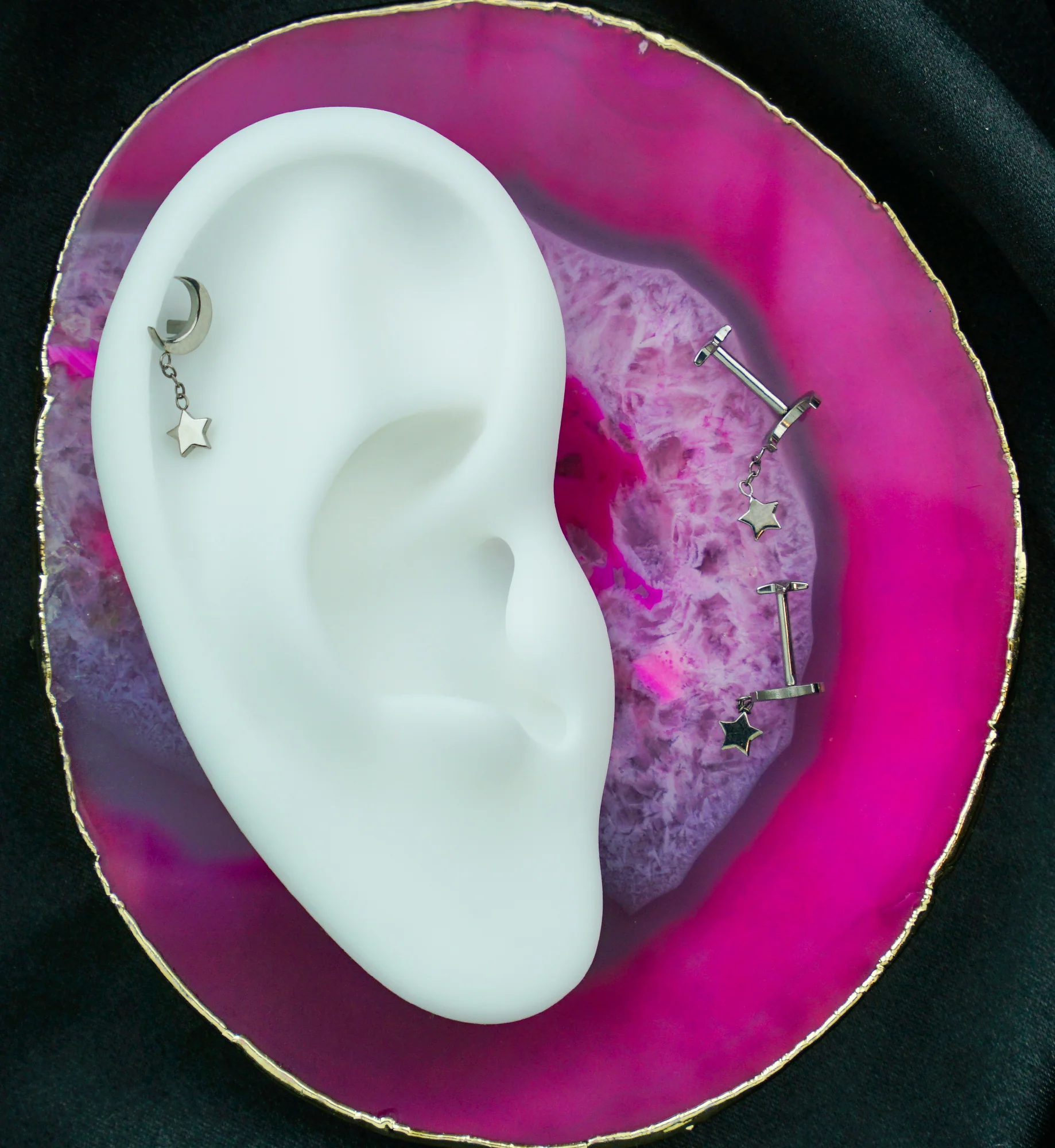 Half Moon Dangle Star Convex Star Back Titanium Threadless Labret - Mrs Treak