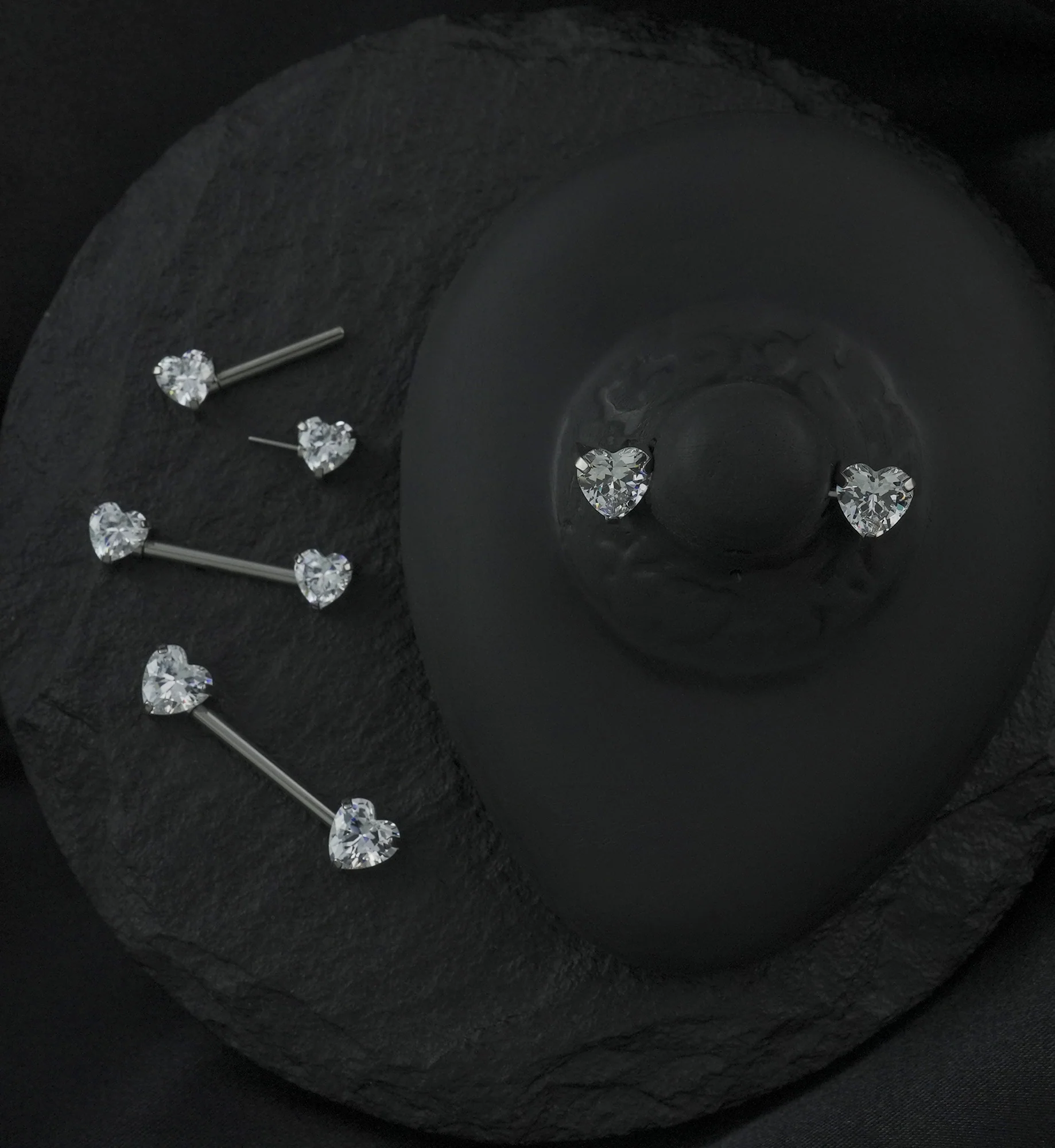 Clear Heart CZ Threadless Titanium Nipple Barbell - Mrs Treak