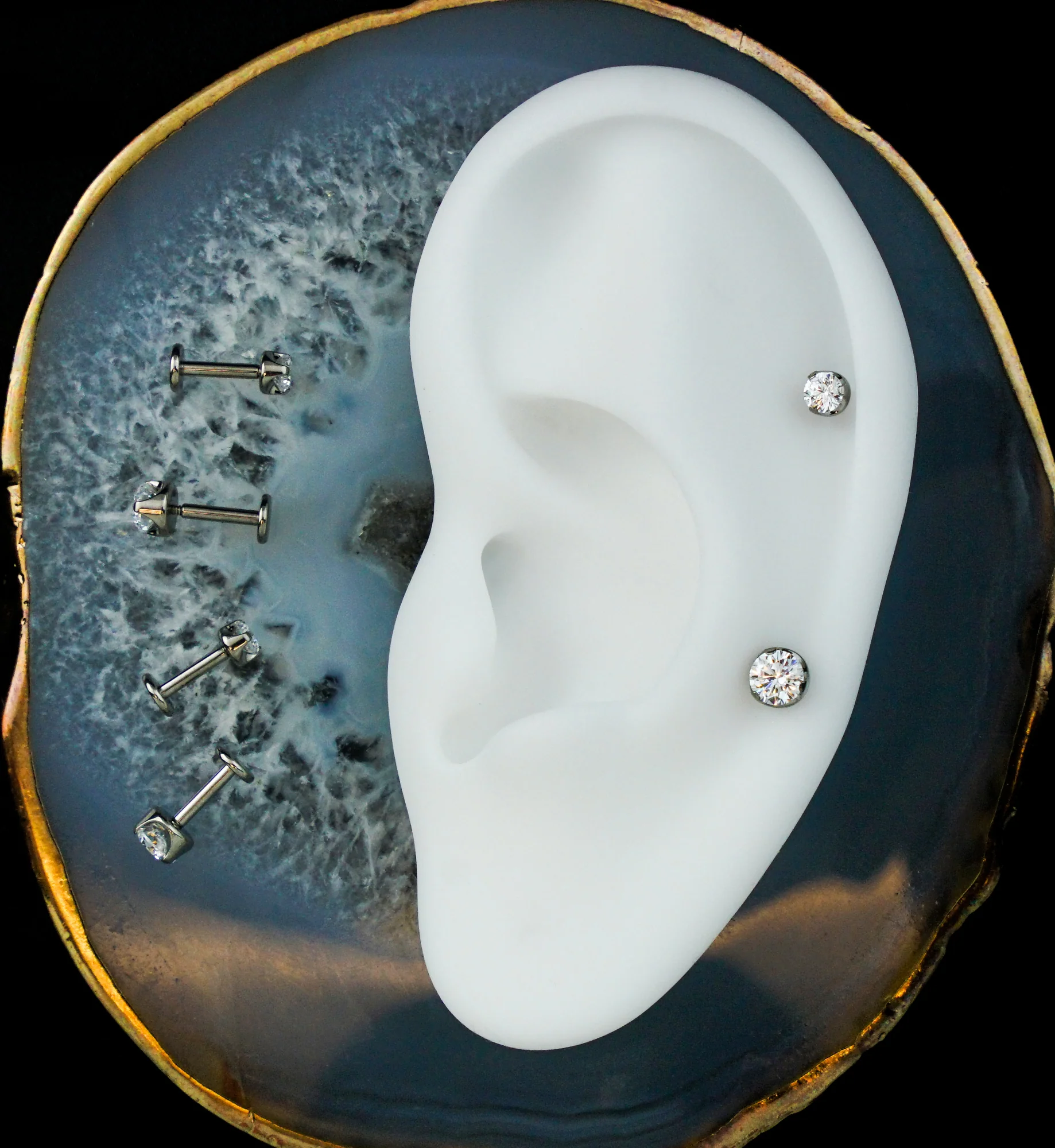 Flat Back Prong Clear CZ Internally Threaded Titanium Labret - Mrs Treak