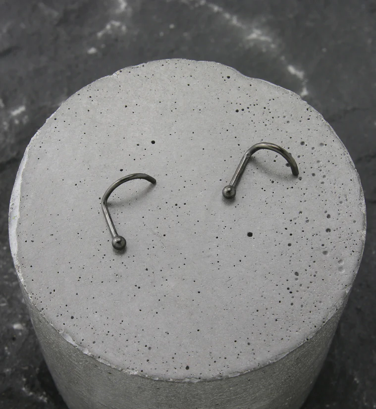 Black PVD Ball Titanium Nose Screw - Mrs Treak