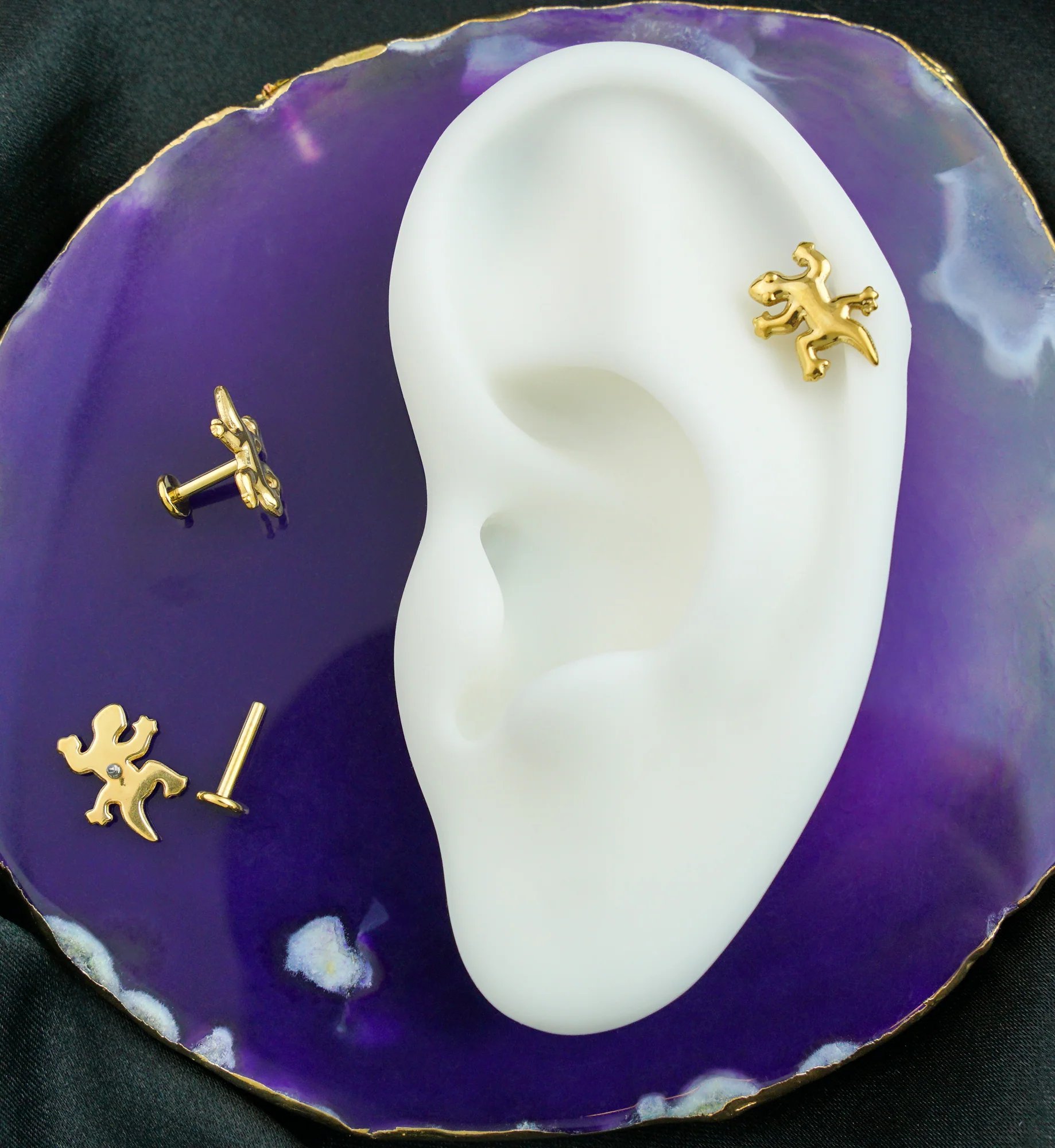 Gold PVD Gecko Internally Threaded Titanium Labret - Mrs Treak