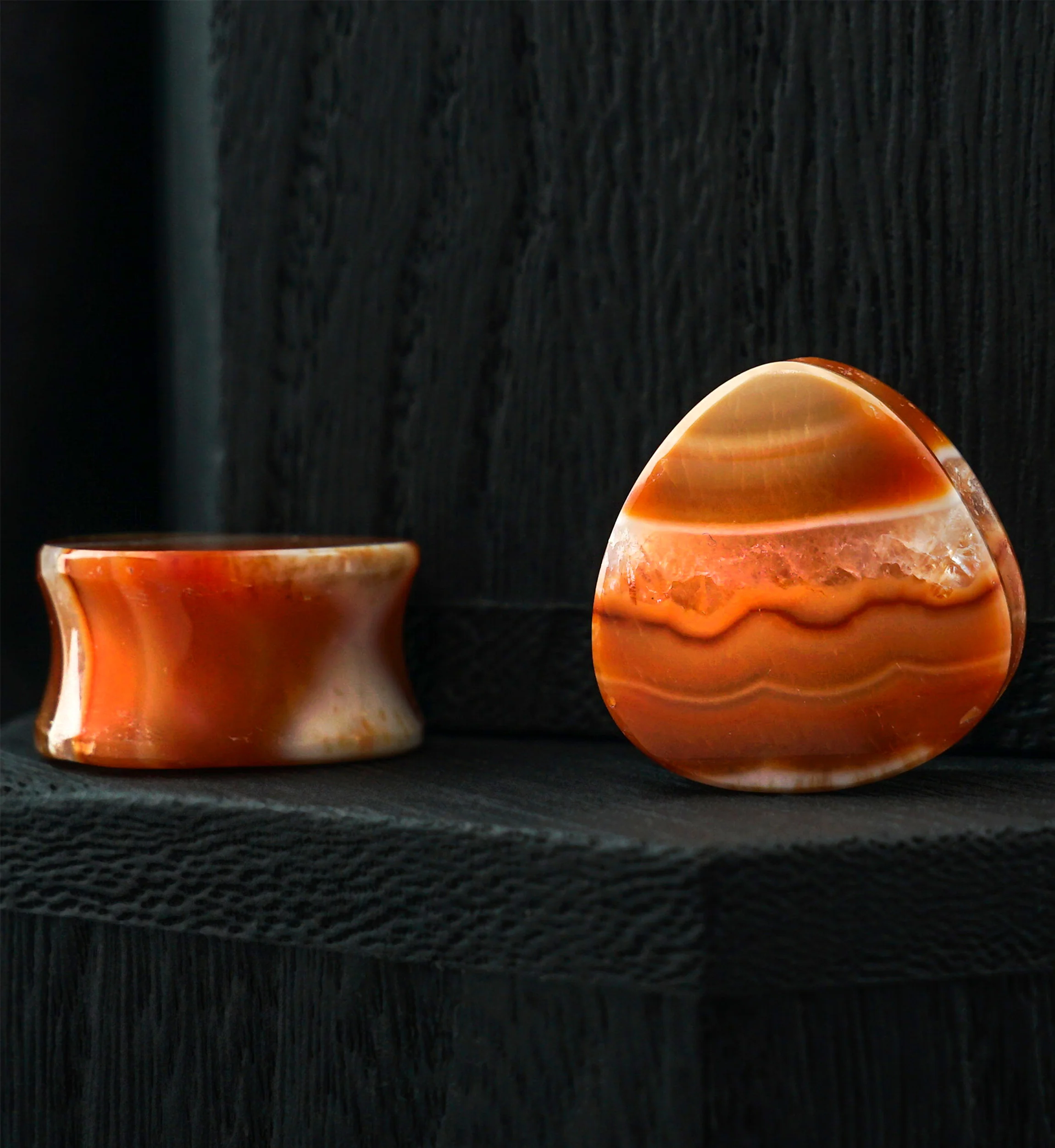 Carnelian Agate Stone Teardrop Plugs 00G (10mm) Version 1 - Mrs Treak