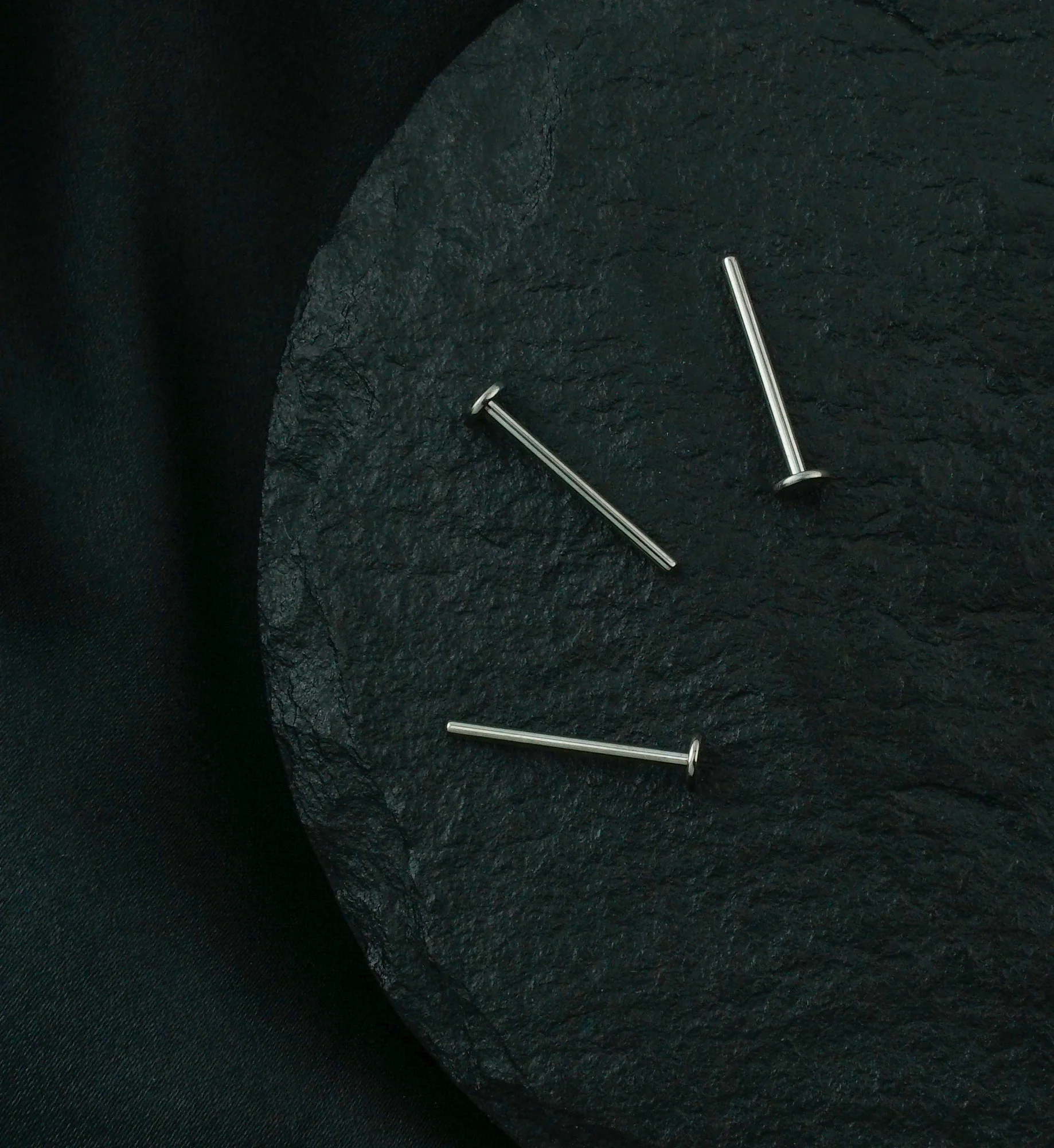 Titanium Threadless Labret - Mrs Treak