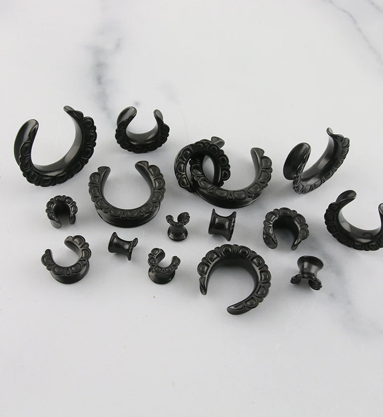 Black PVD Petal Saddles - Mrs Treak