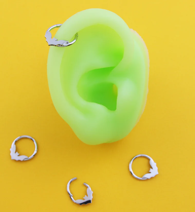 Flying Bat Stainless Steel Hinged Segment Ring - Mrs Treak