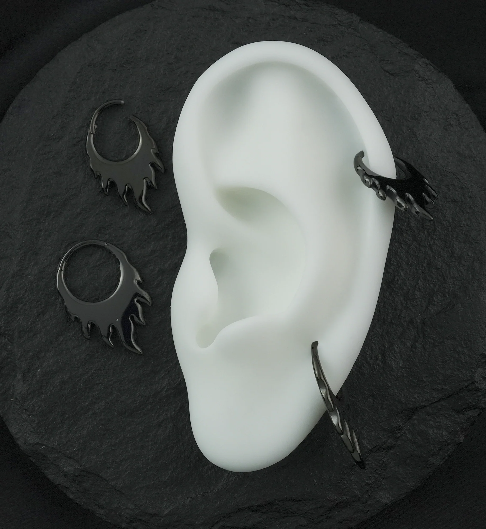 Black PVD Blaze Titanium Hinged Segment Ring - Mrs Treak