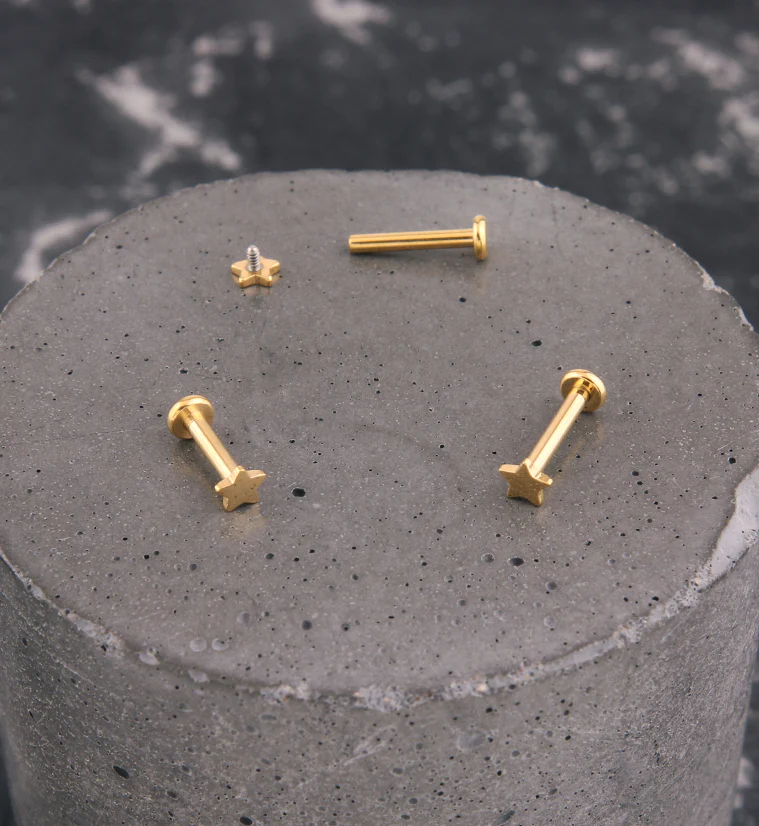 Gold PVD Star Internally Threaded Titanium Labret - Mrs Treak