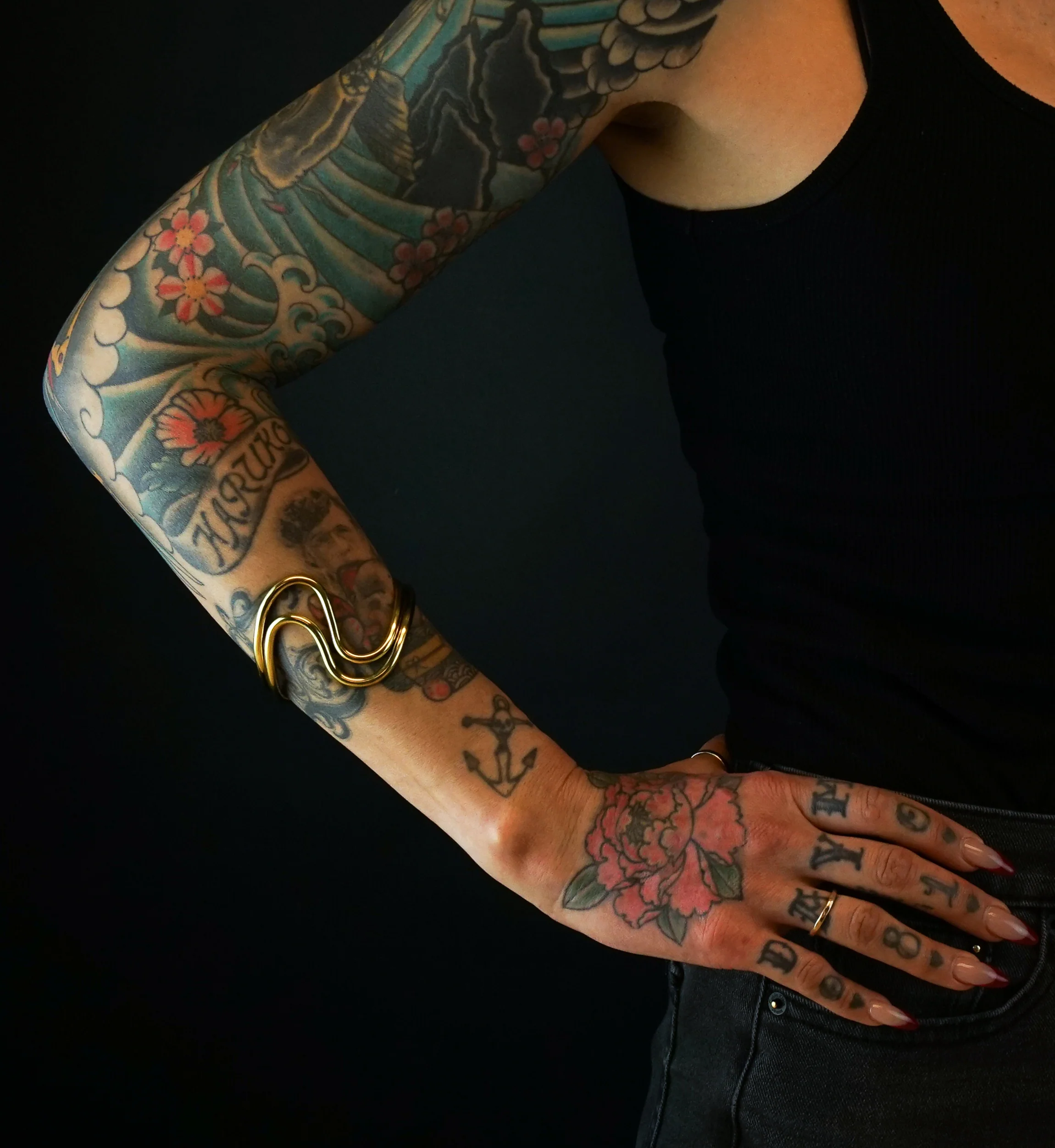 Swerve Brass Bangle - Mrs Treak