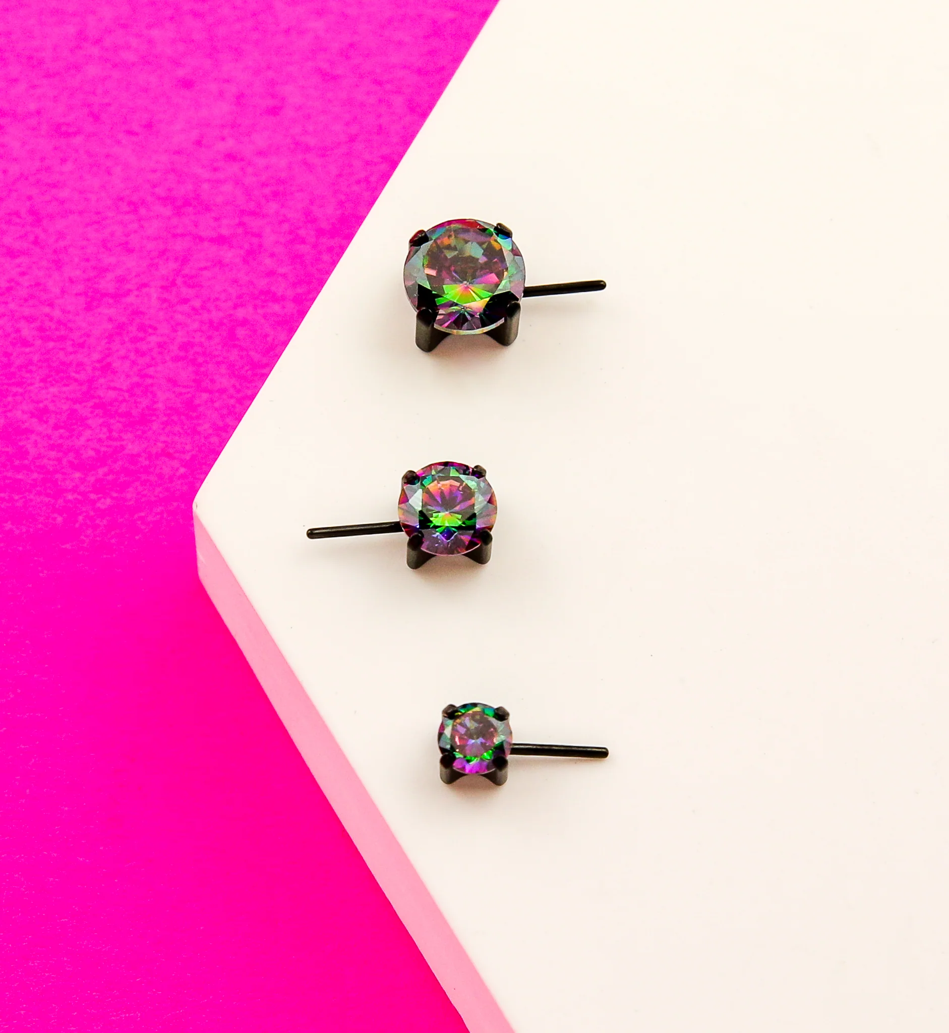 Black PVD Forward Facing Prong Black Aurora CZ Titanium Threadless Top - Mrs Treak