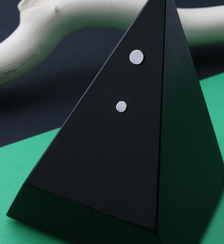 14kt All White Gold Disk Threadless Top - Mrs Treak