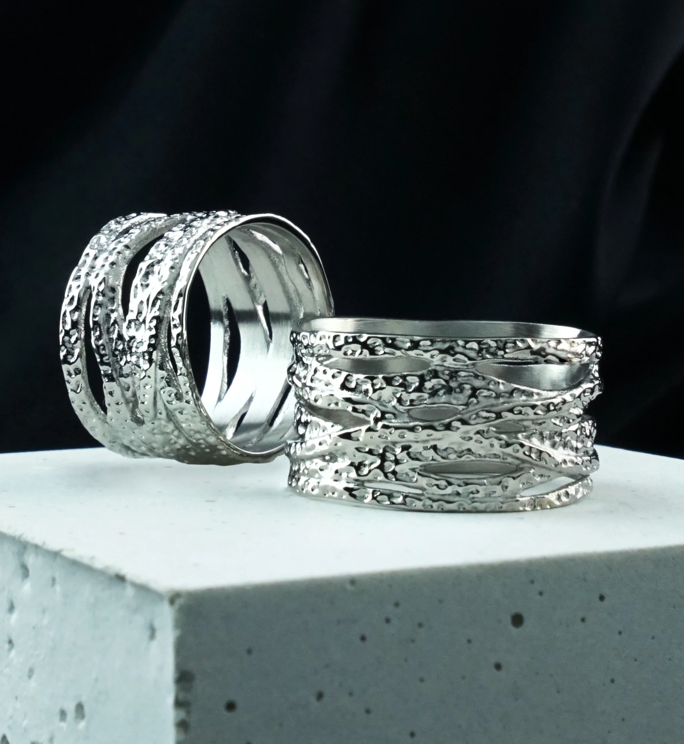 Hammered Criss Cross Stainless Steel Ring - Mrs Treak