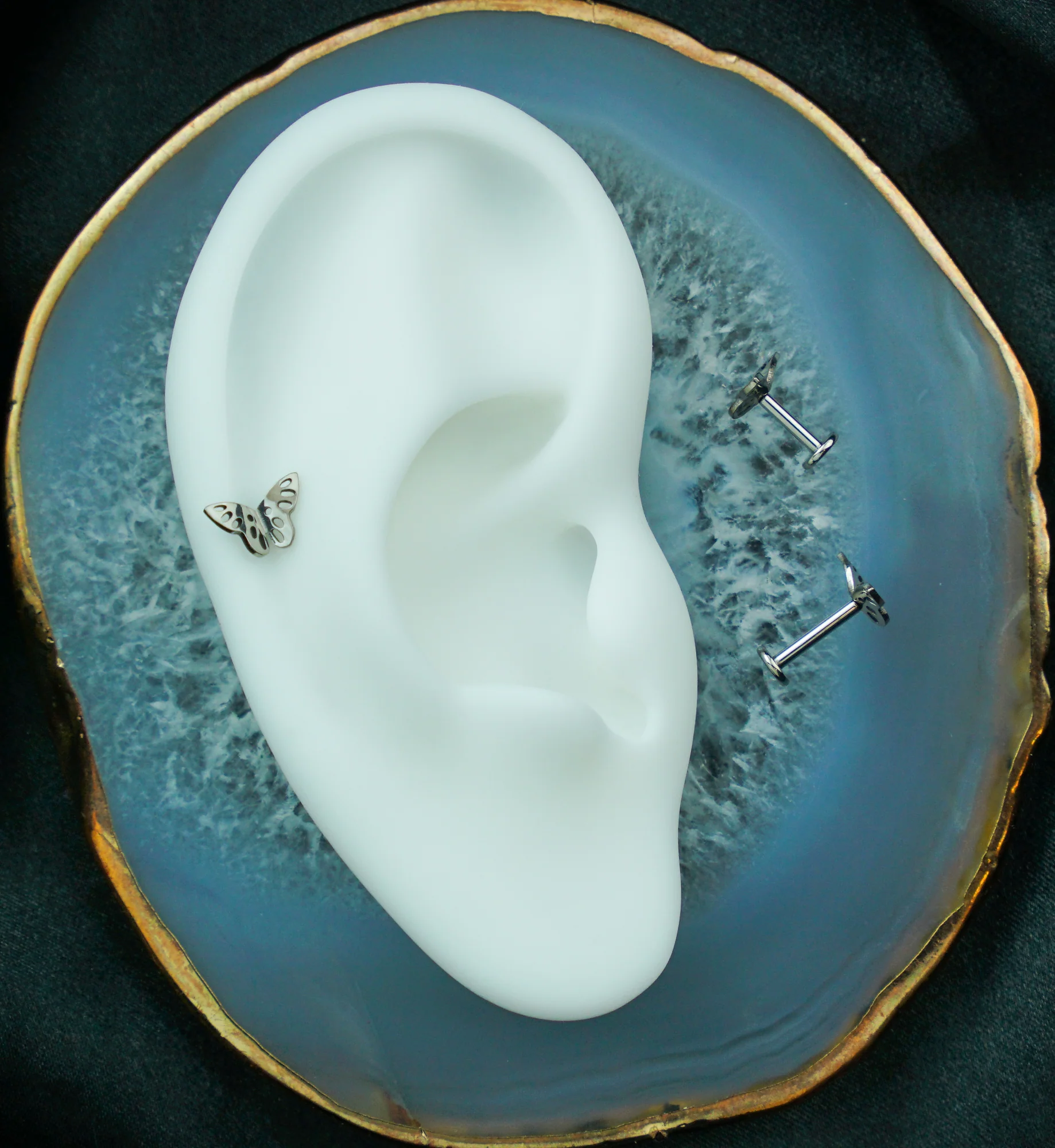 Butterfly Cutout Internally Threaded Titanium Labret - Mrs Treak