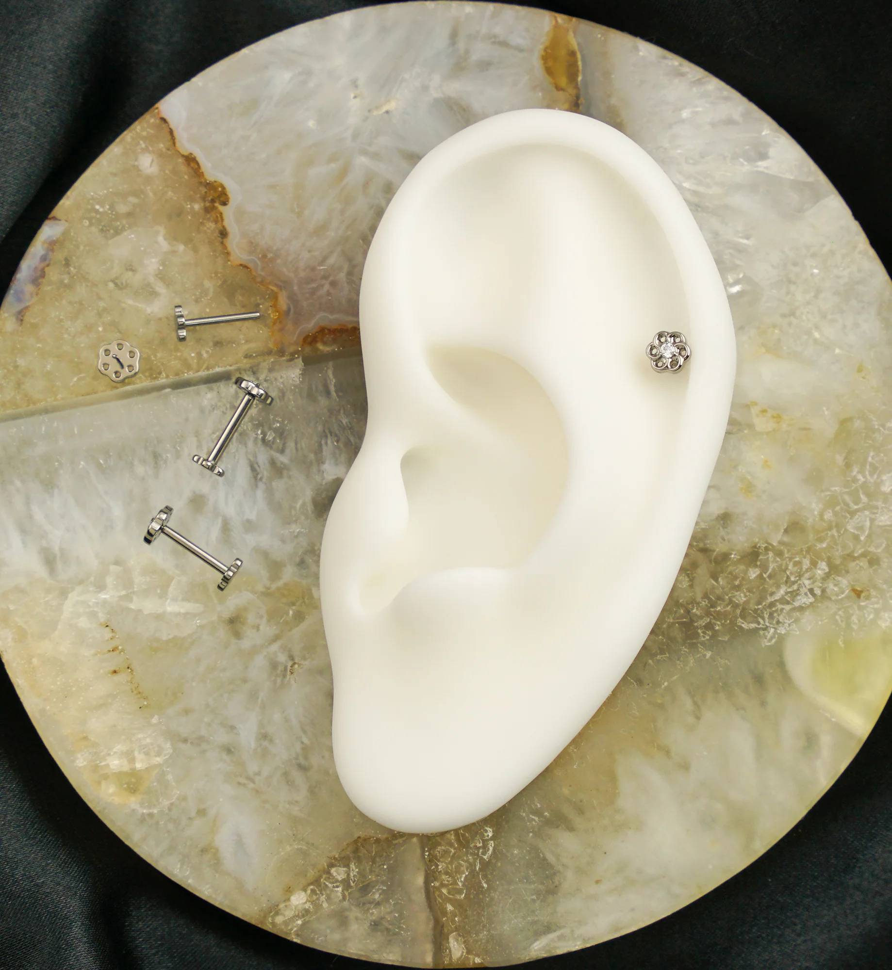 Swirling Flower Clear CZ Threadless Titanium Flower Back Labret - Mrs Treak