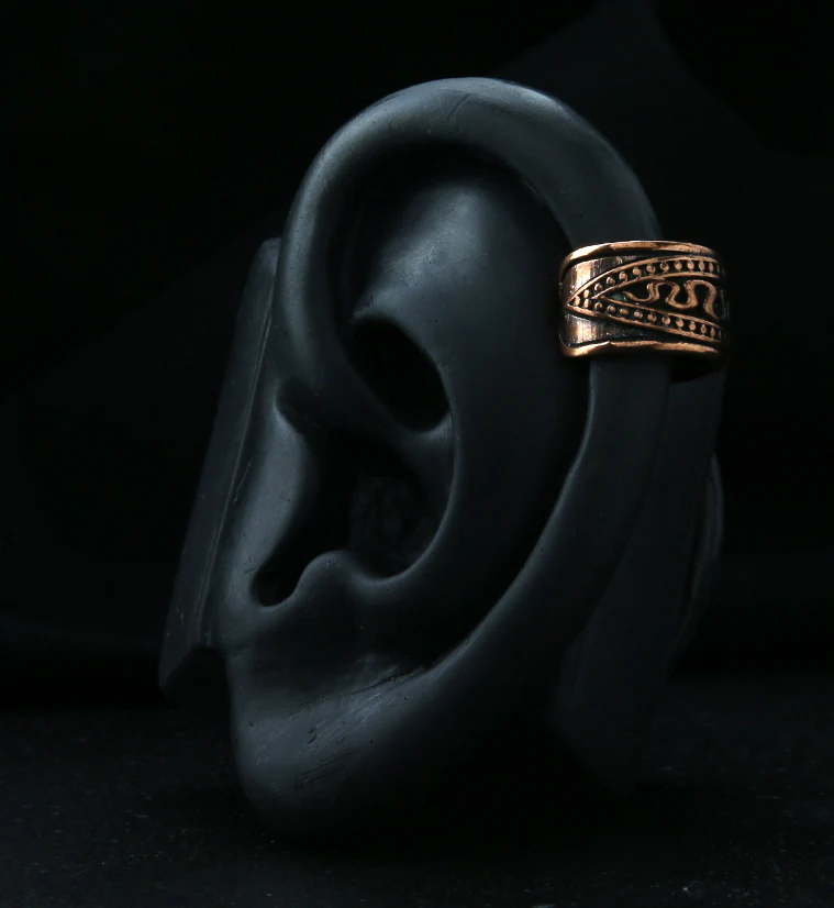 Sinuous Copper Ear Cuff - Mrs Treak