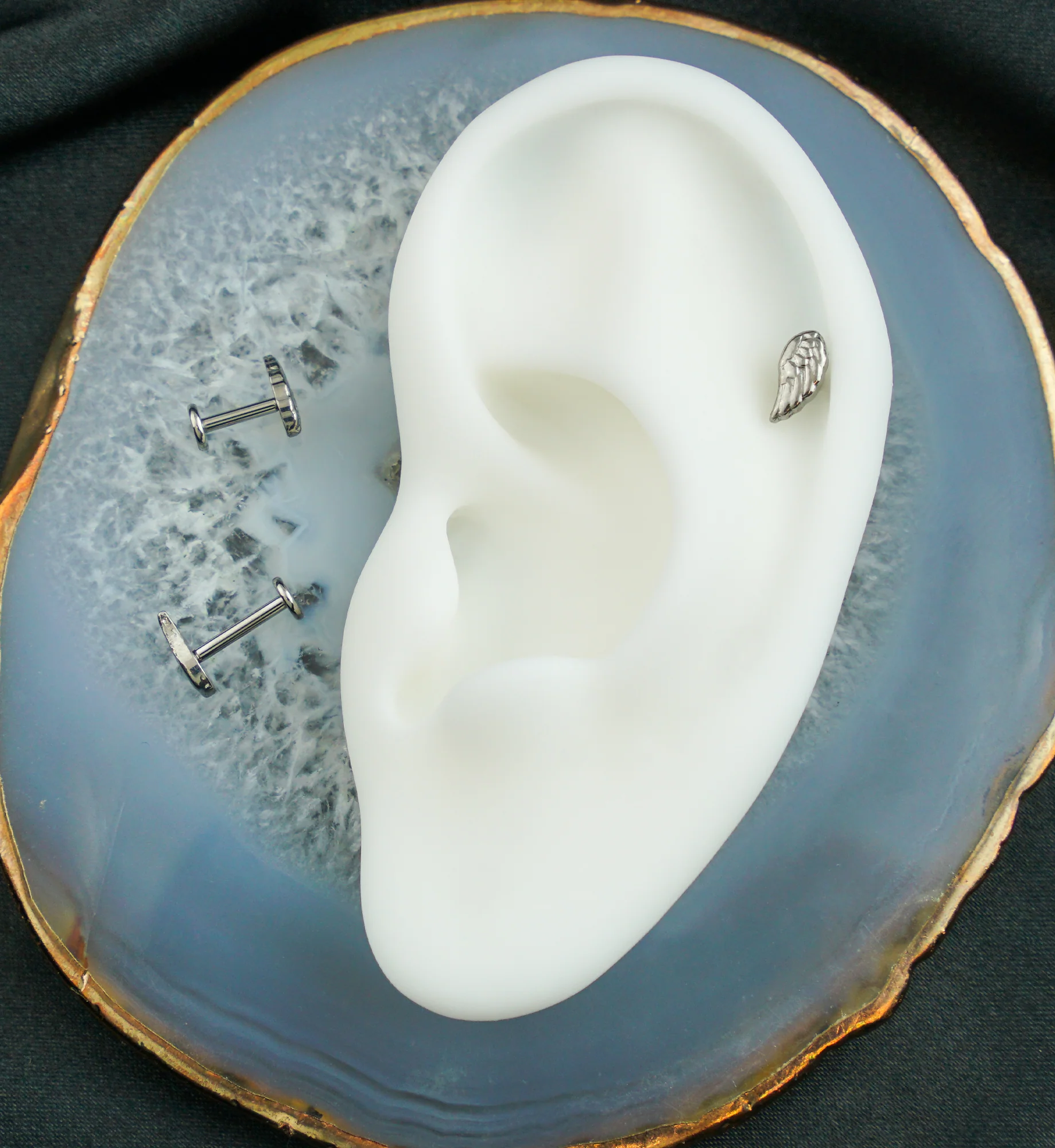 Angel Wing Internally Threaded Titanium Labret - Mrs Treak