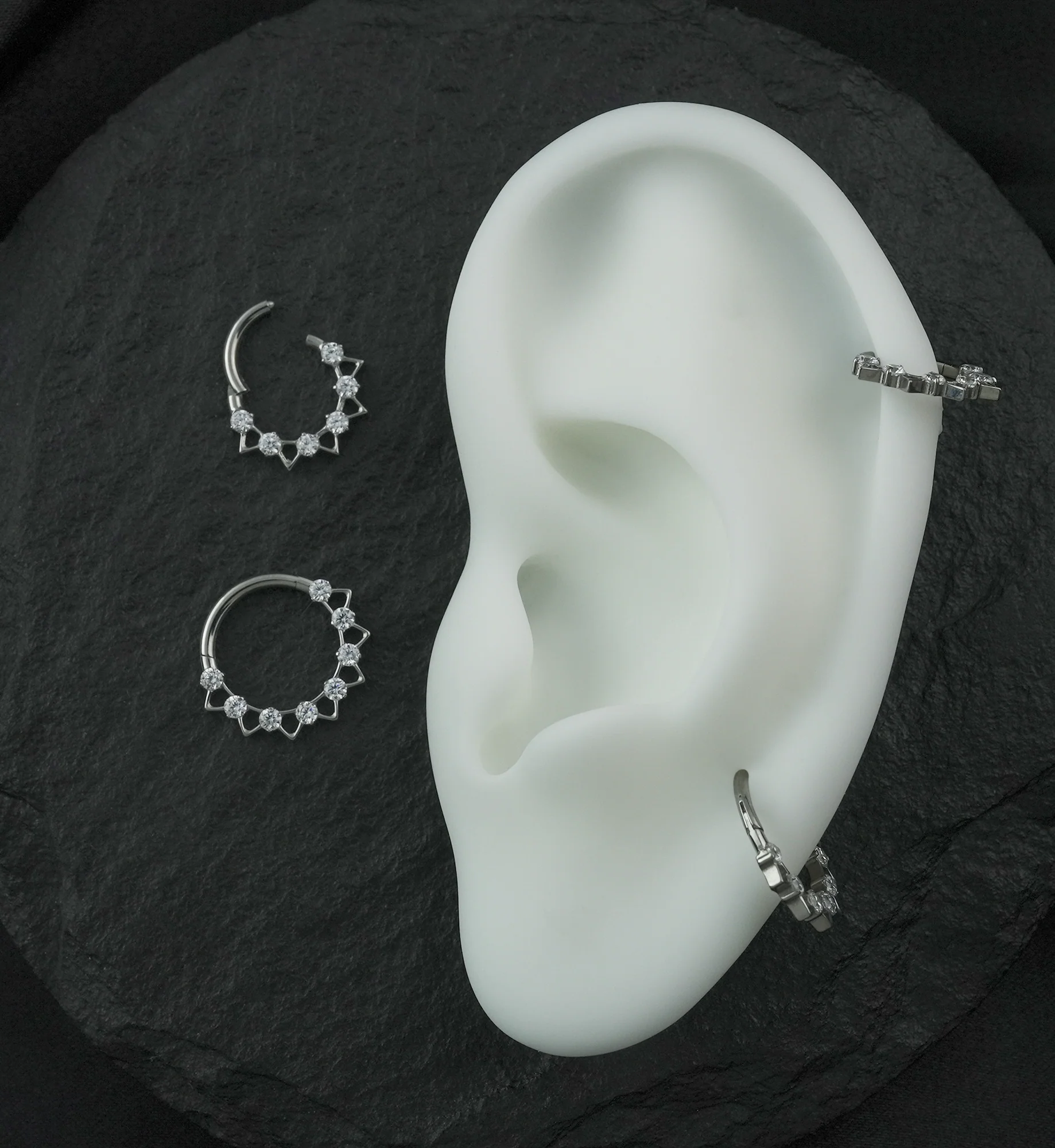 Alternate Triangle Clear CZ Titanium Hinged Segment Ring - Mrs Treak