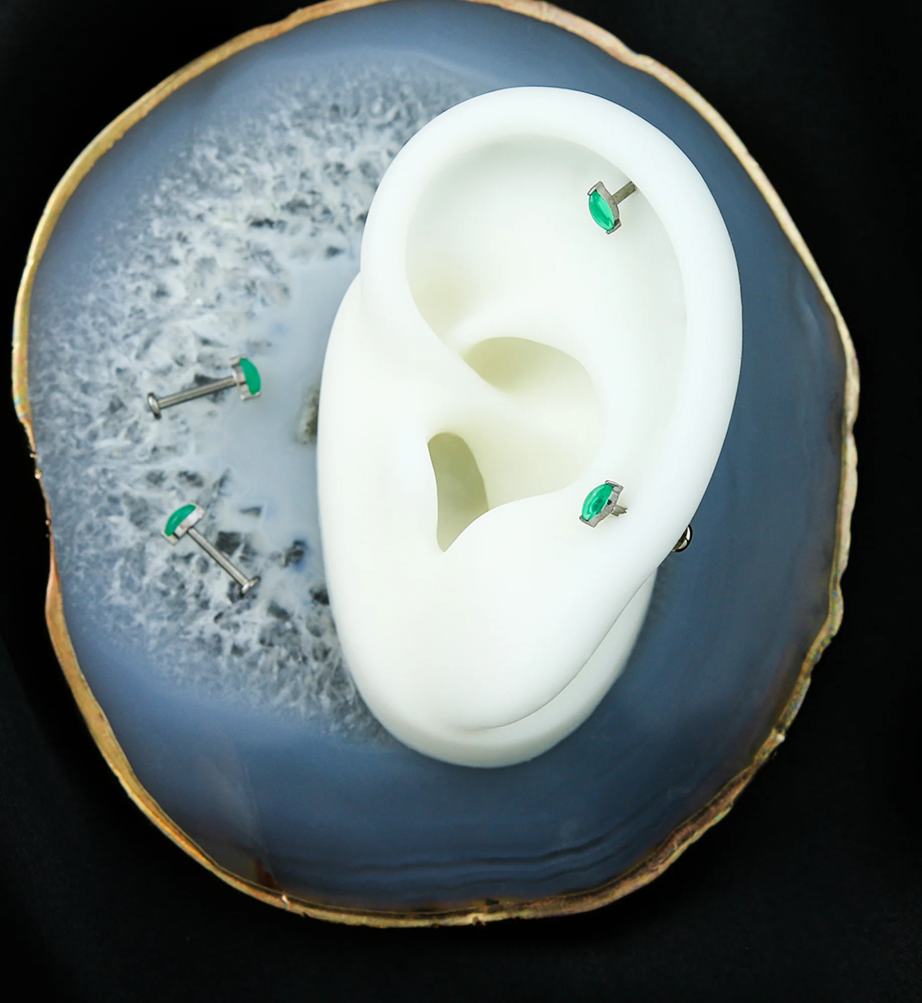 Green Onyx Marquise Titanium Threadless Labret - Mrs Treak