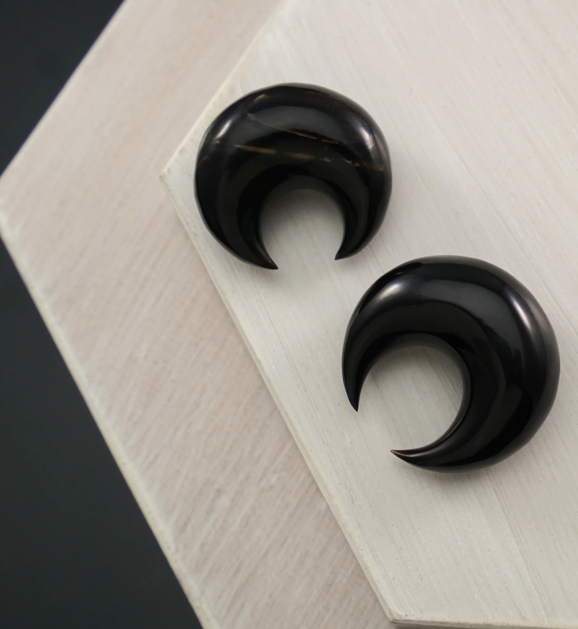 Horn Septum Pincher - Mrs Treak