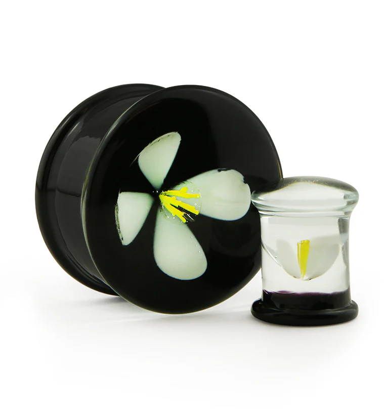 White Poppy Flower Black Glass Double Flare Plugs - Mrs Treak