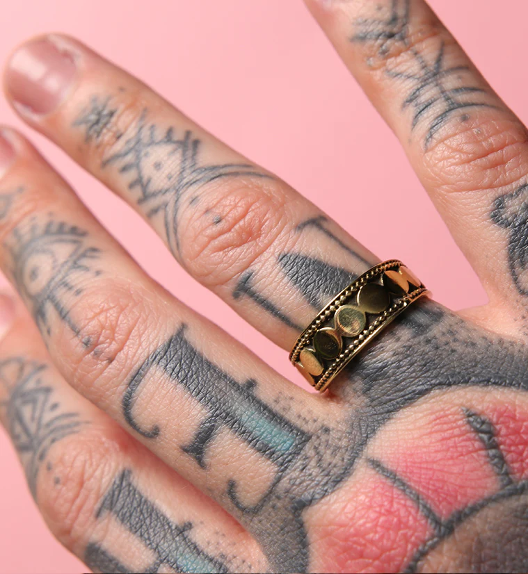 Pebble Brass Ring - Mrs Treak