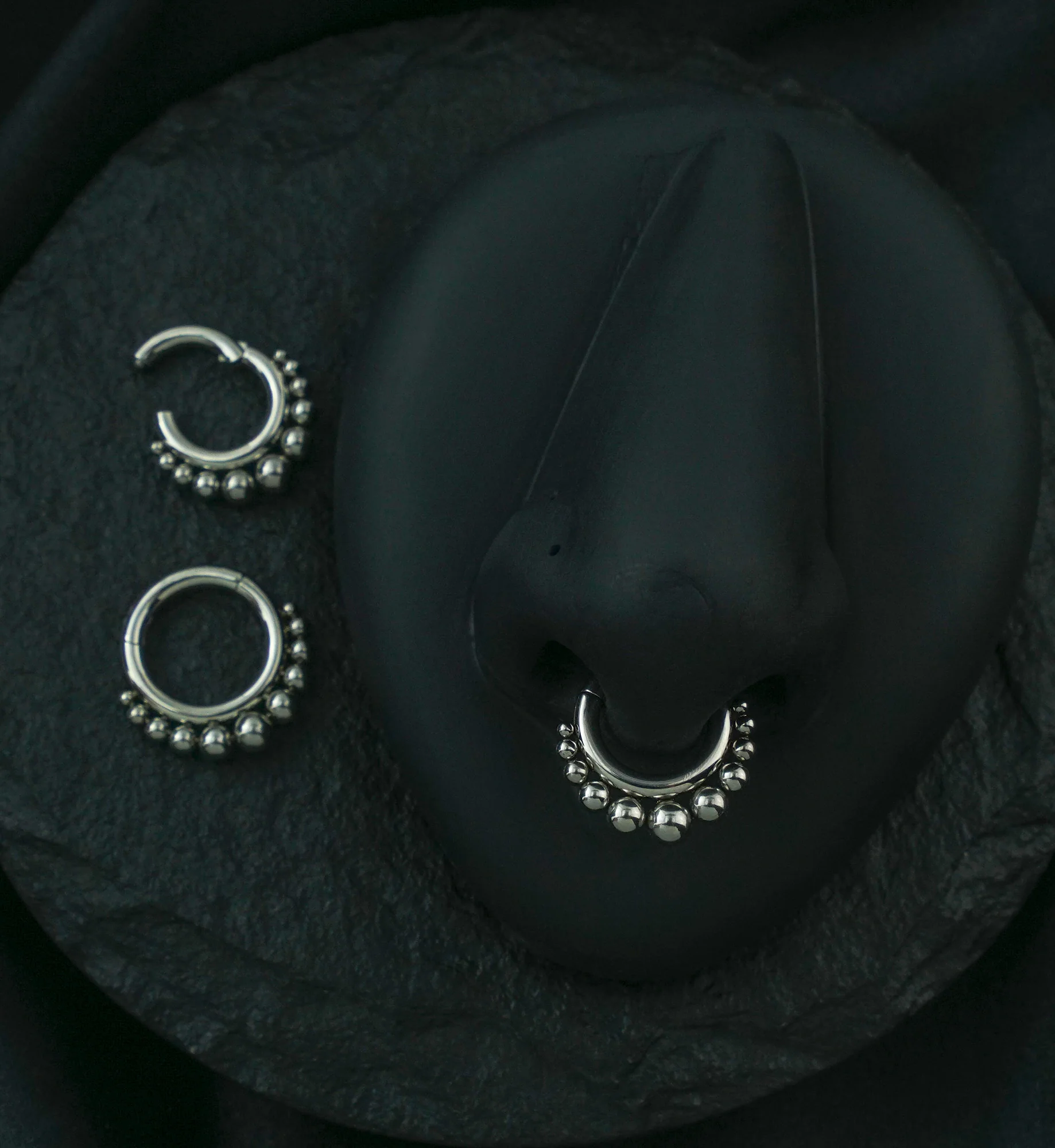 Multi-Bead Stainless Steel Hinged Segment Ring - Mrs Treak