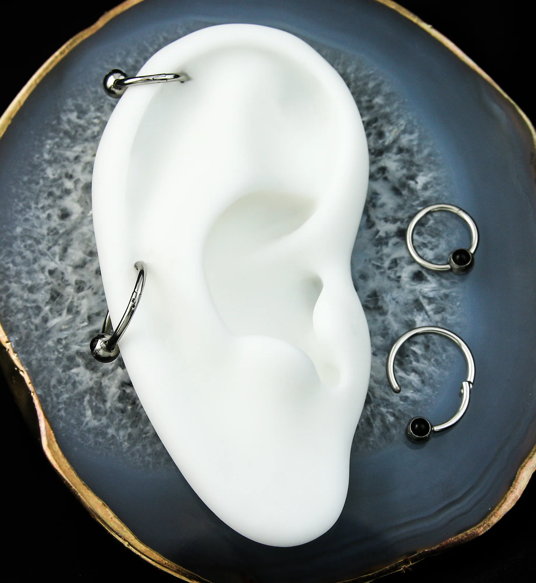 Black Onyx Stainless Steel Hinged Segment Ring - Mrs Treak