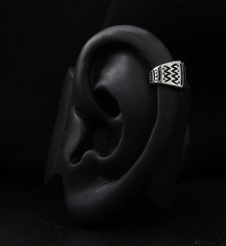 Sketch White Brass Ear Cuff - Mrs Treak