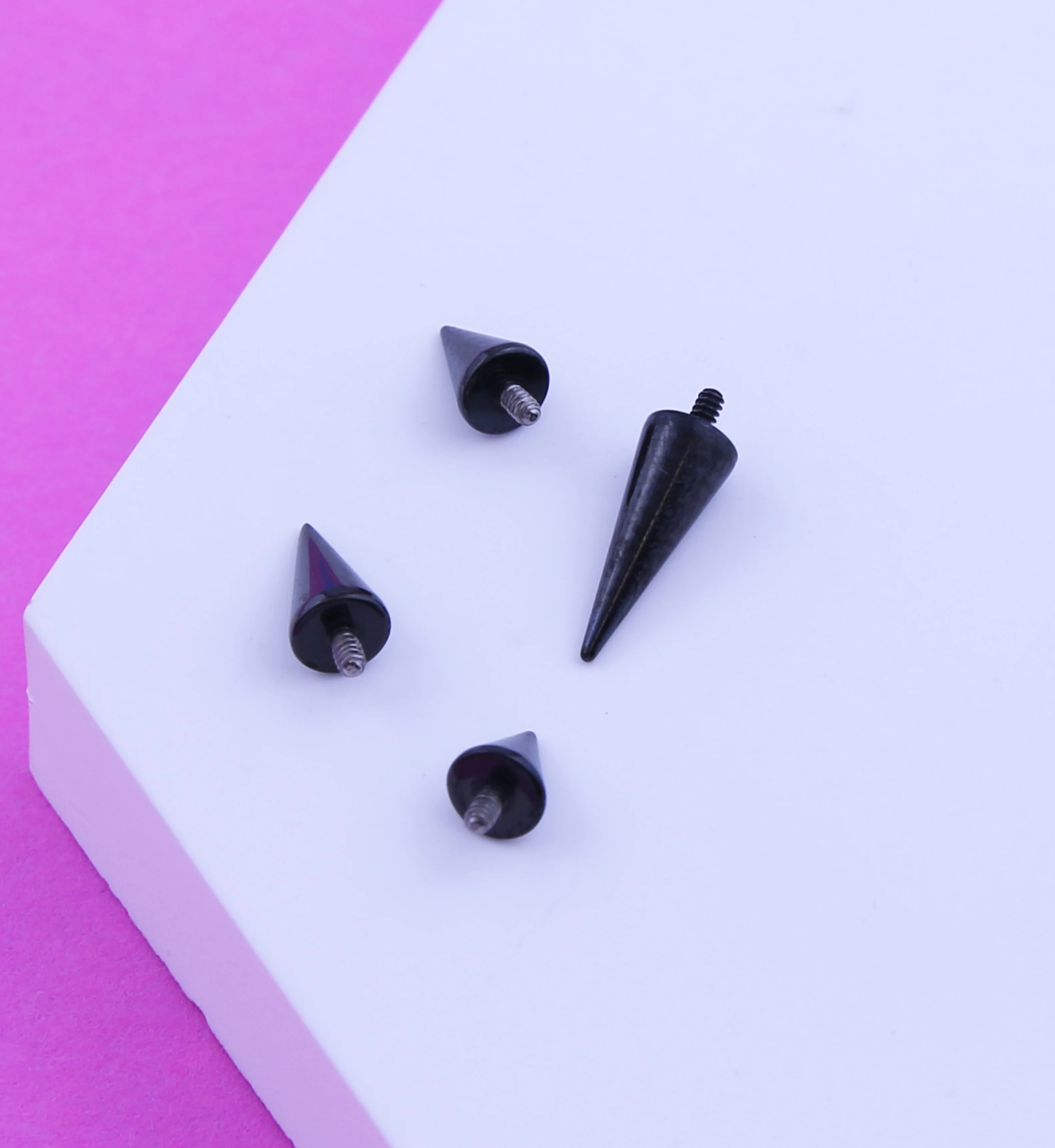 Black PVD Titanium Internally Threaded Spike - Mrs Treak