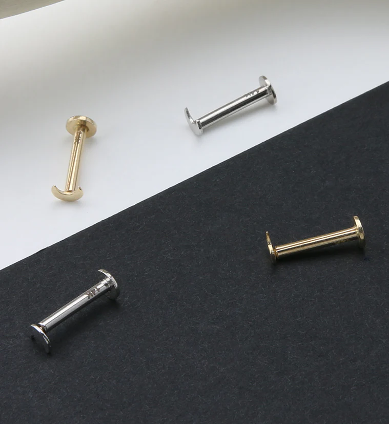 14kt Gold Crescent Moon Labret - Mrs Treak