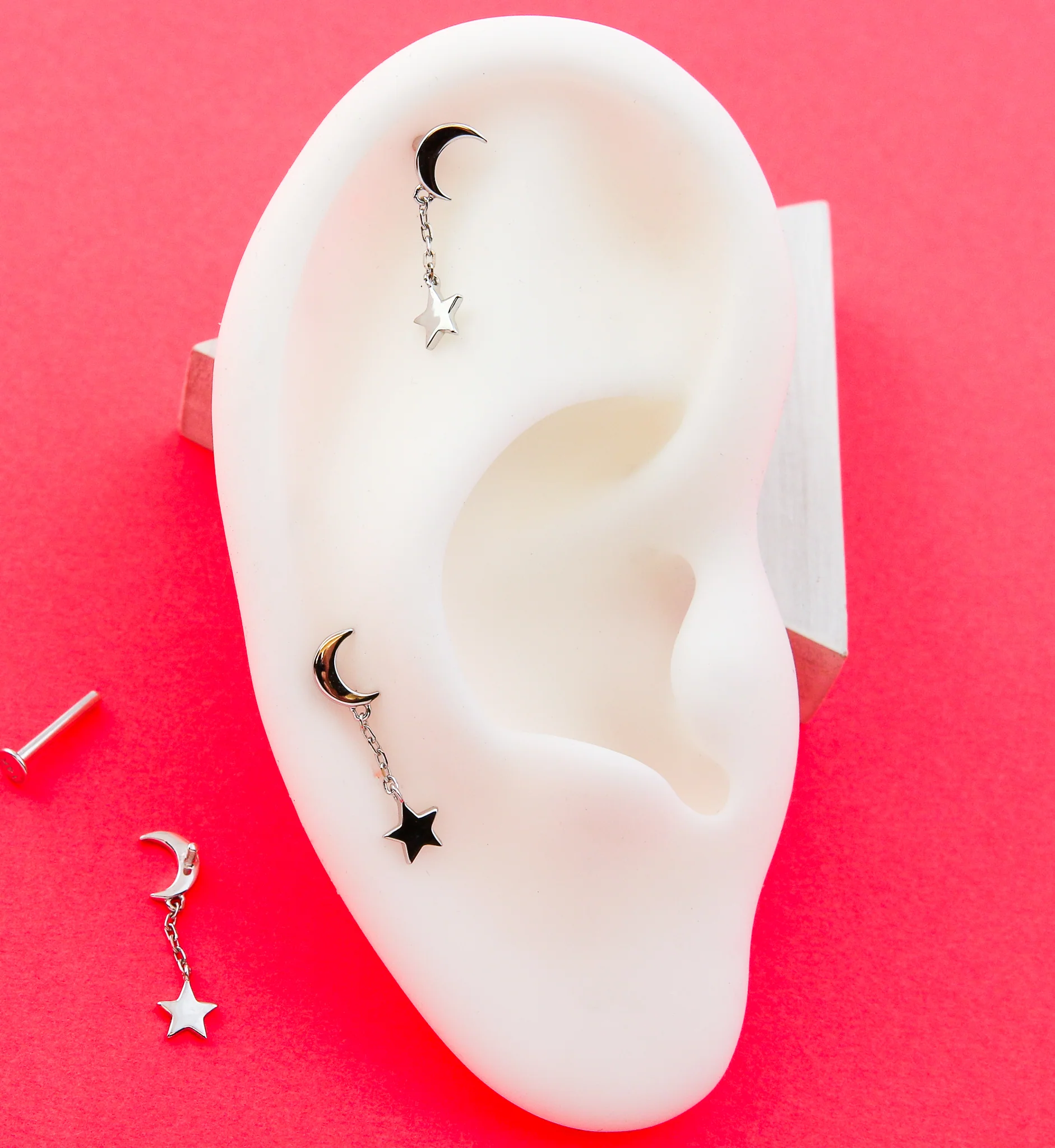 14kt White Gold Crescent Moon Dangle Star Internally Threaded Labret - Mrs Treak