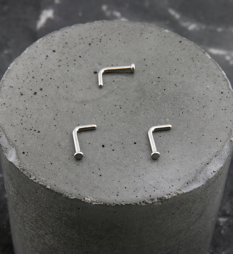 Flat Disk Top L Bend Titanium Nose Ring - Mrs Treak