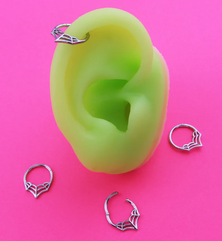 Spiderweb Point Stainless Steel Hinged Segment Ring - Mrs Treak