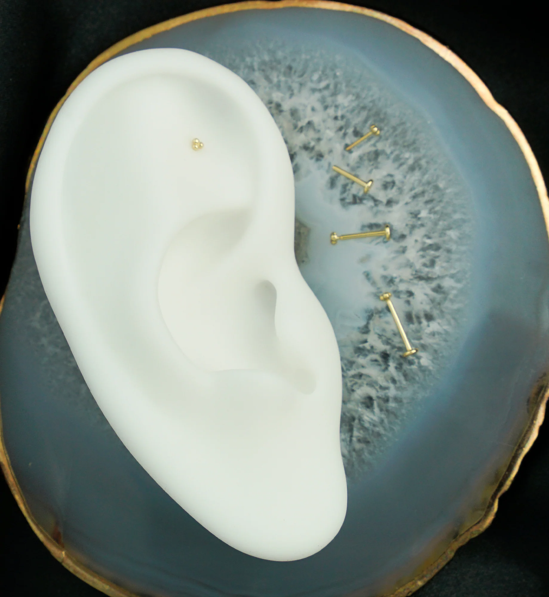 14kt Gold Trinity Threadless Labret - Mrs Treak