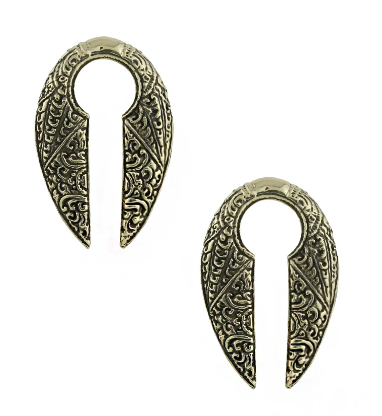 Narrow Filigree Keyhole Brass Ear Weights - Mrs Treak