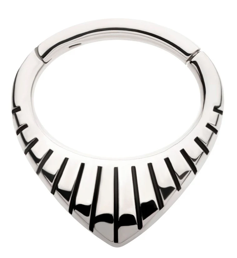 Point Ridge Stainless Steel Hinged Segment Ring - Mrs Treak