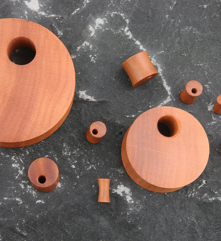 Round Void Saba Wood Plugs - Mrs Treak