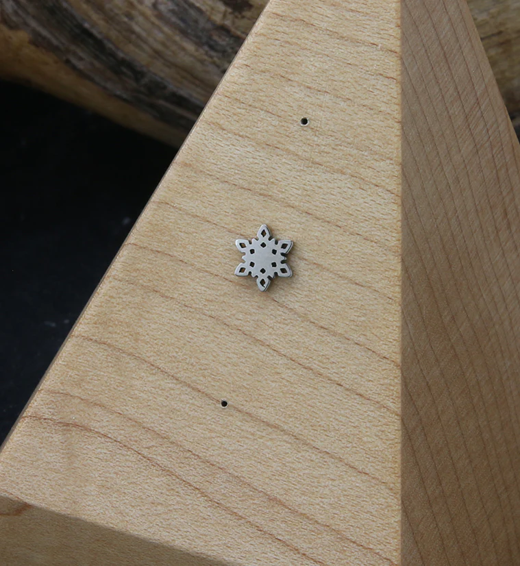 Snowflake Cut Out Threadless Titanium Top - Mrs Treak