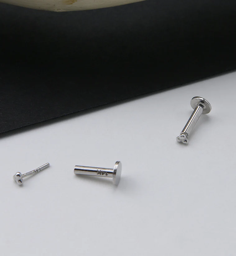 14kt White Gold Triad Ball Threadless Labret - Mrs Treak