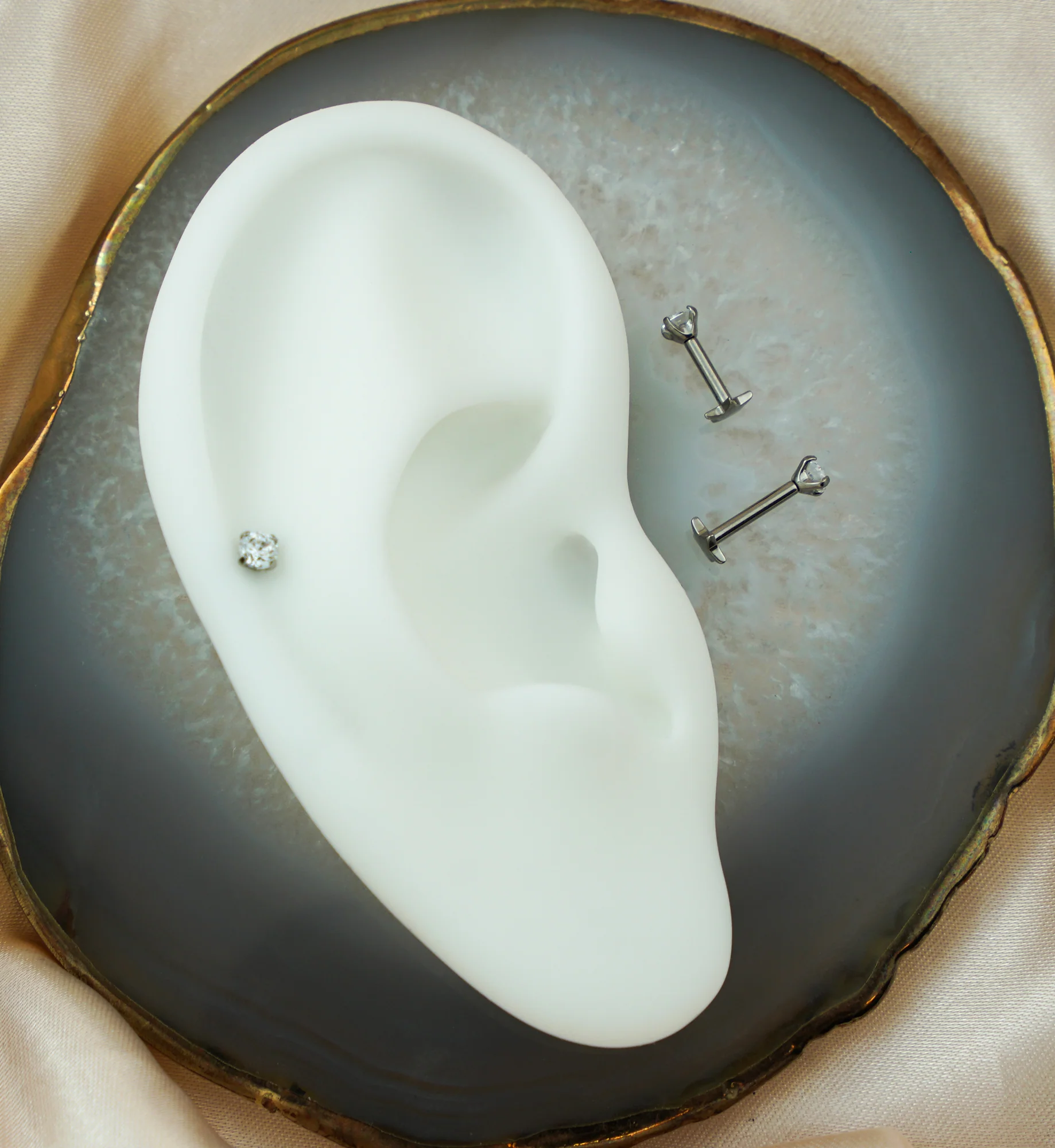 Prong Clear CZ Star Disk Titanium Threadless Labret - Mrs Treak