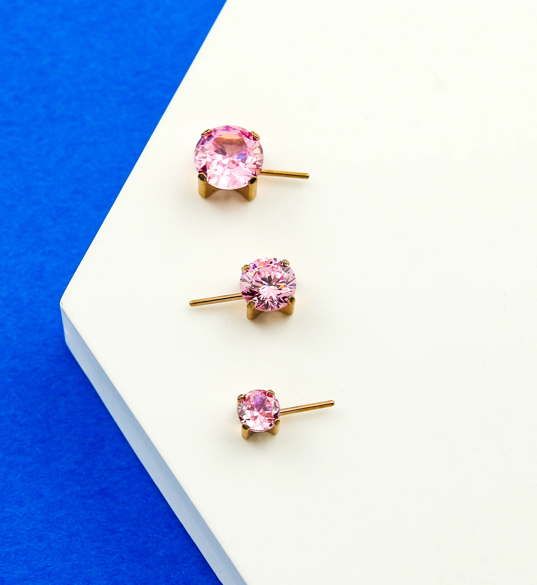 Rose Gold PVD Forward Facing Prong Pink CZ Titanium Threadless Top - Mrs Treak
